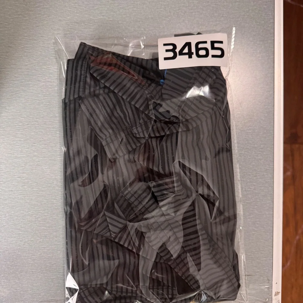 TravisMathew Mens Board Shorts Black‎ Grey Striped Swim Trunks Size 38